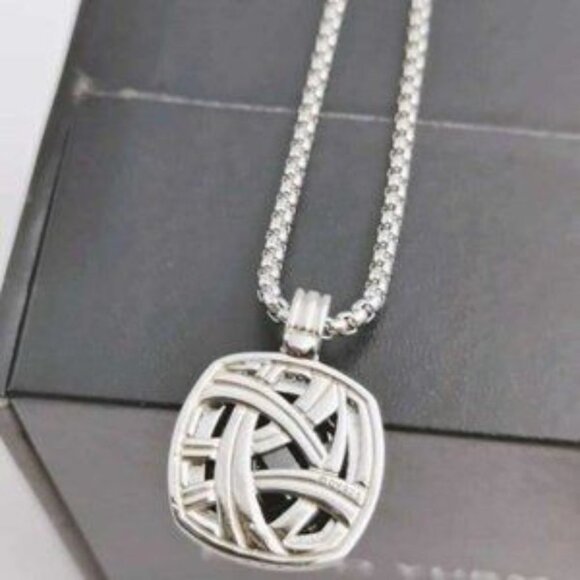 David Yurman Black Onyx Pendant Necklace - Picture 7 of 7